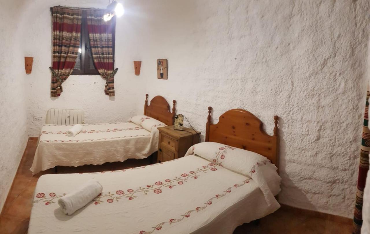 Cueva El Monteron Villa Cullar de Baza ภายนอก รูปภาพ